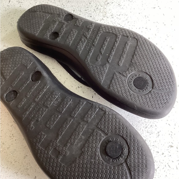 Fit Flops - Picture 4 of 6